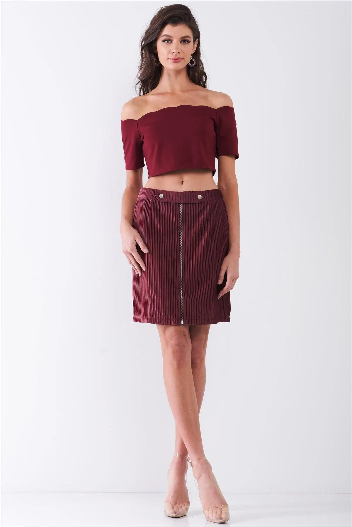 Burgundy Scallop Hem Off-The-Shoulder Short Sleeve Cropped Top /1-1-2-1