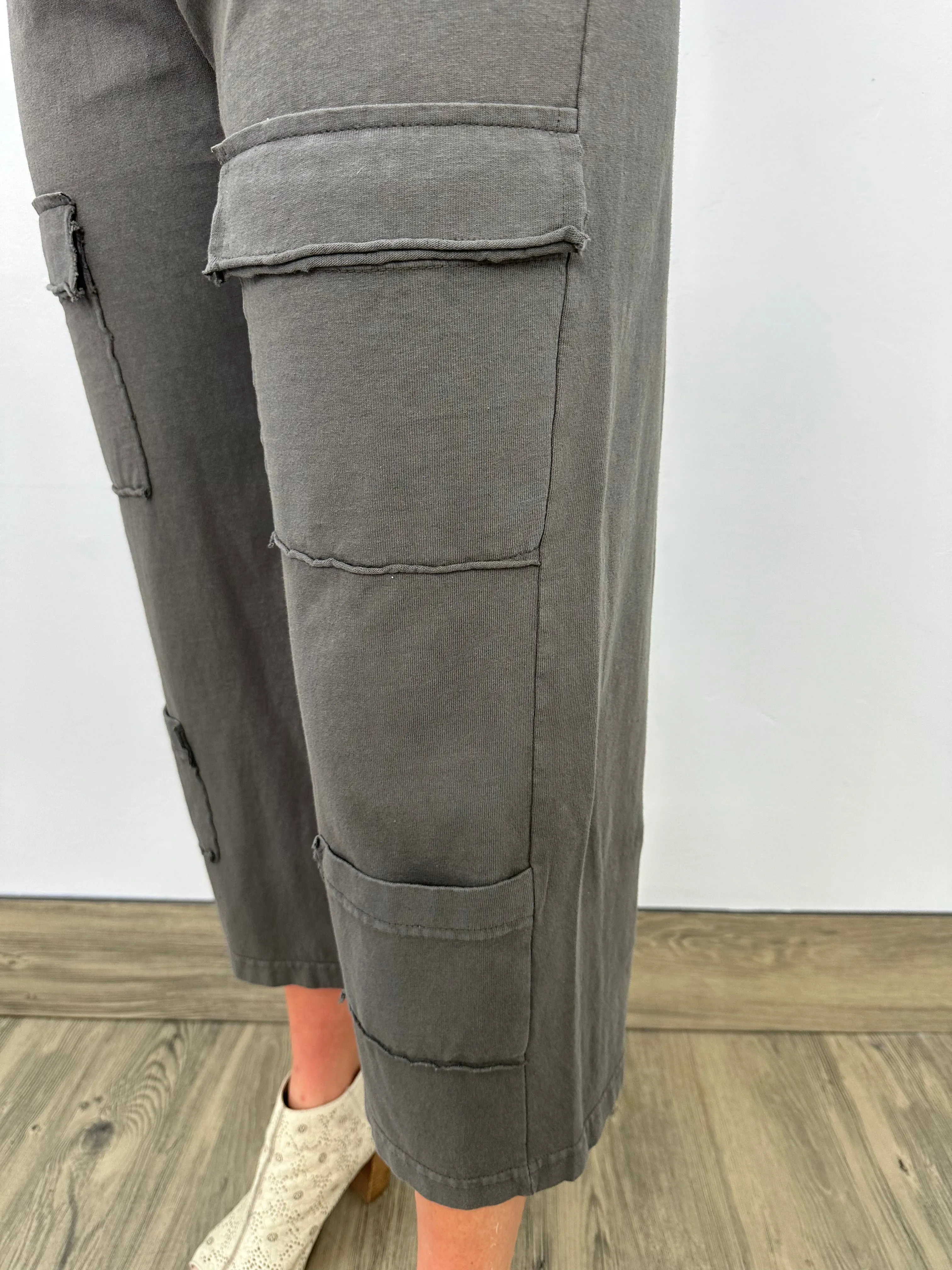 Dusk Gray Multi Pocket Crop Pant