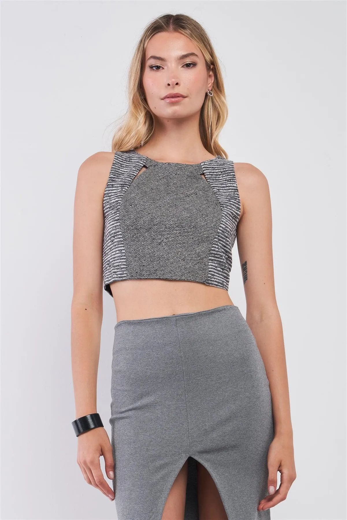 Grey & Black Tweed Glitter Weave Sleeveless Crew Neck Cut-Out Crop Top /3-2