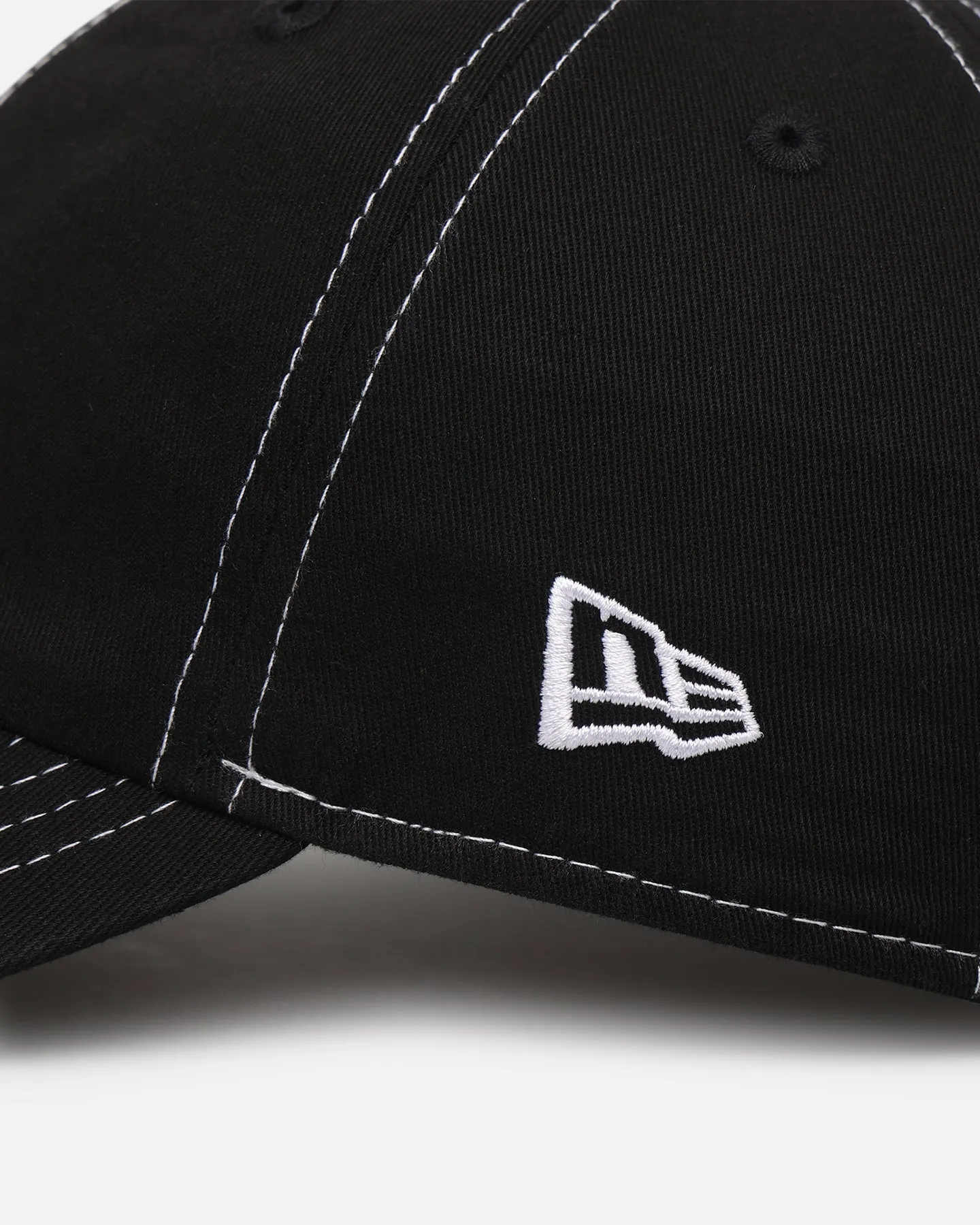 New Era Branded Casual Classic Strapback Black