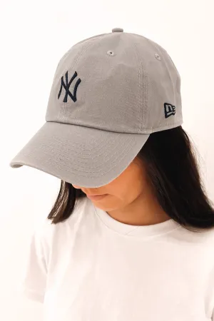 New York Yankees Casual Classic Cloth Strap Grey Navy